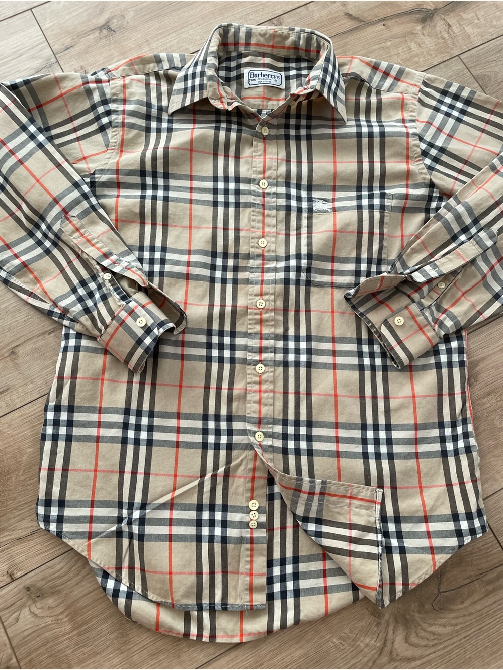 Vintage Burberrys of London Nova Check Button-Up Shirt - M/L Authentic pre 1999